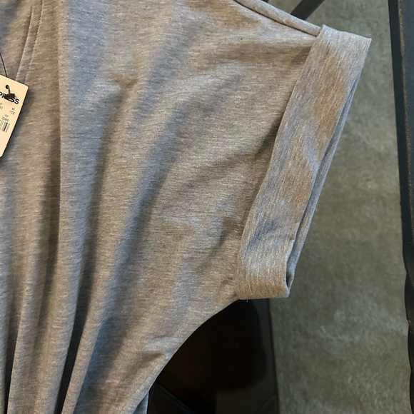 “Express” Romper - Picture 2 of 7